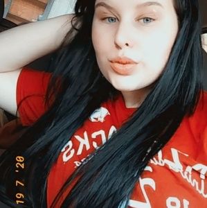 Meet your Posher, Lexi